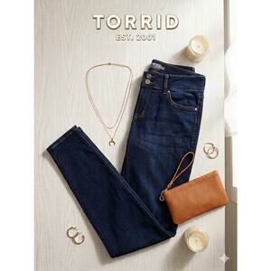 Torrid Super Soft Dark Wash Jeggings | 14T